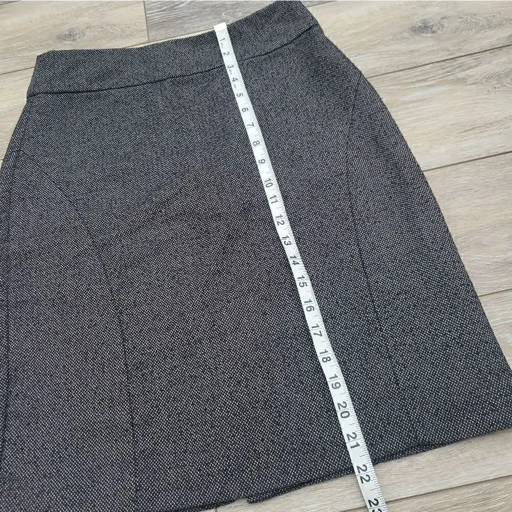 Banana Republic business career skirt textured gray high waist size 6
